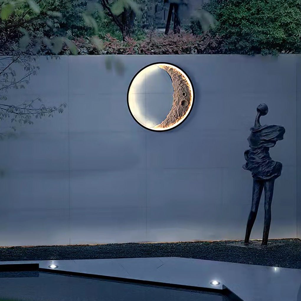 Sigmn Moon Crescent LED Resin Outdoor Wall Light