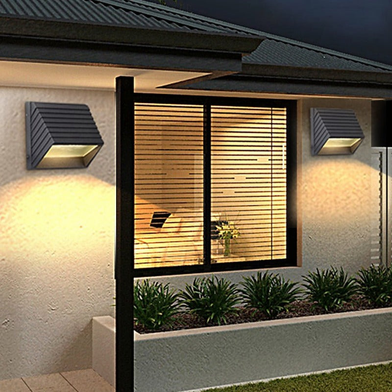 Edlyn Modern Minimalist Outdoor Wall Light
