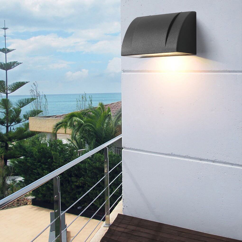 Irvng Modern Minimalist Outdoor Wall Light