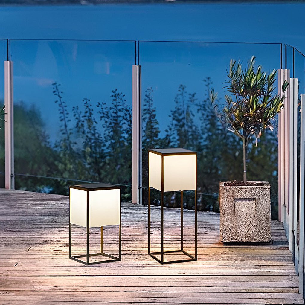 George Square Lampshade Robust Steel Outdoor Post Light