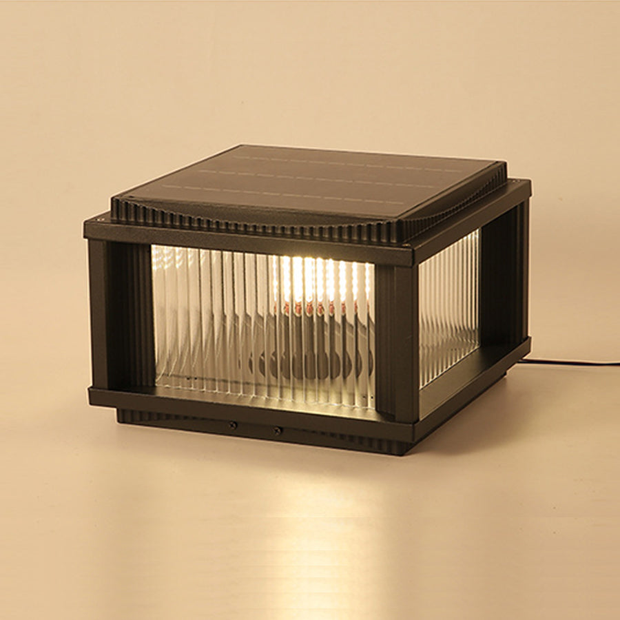 Strge Retro Style Outdoor Pillar Solar Lights