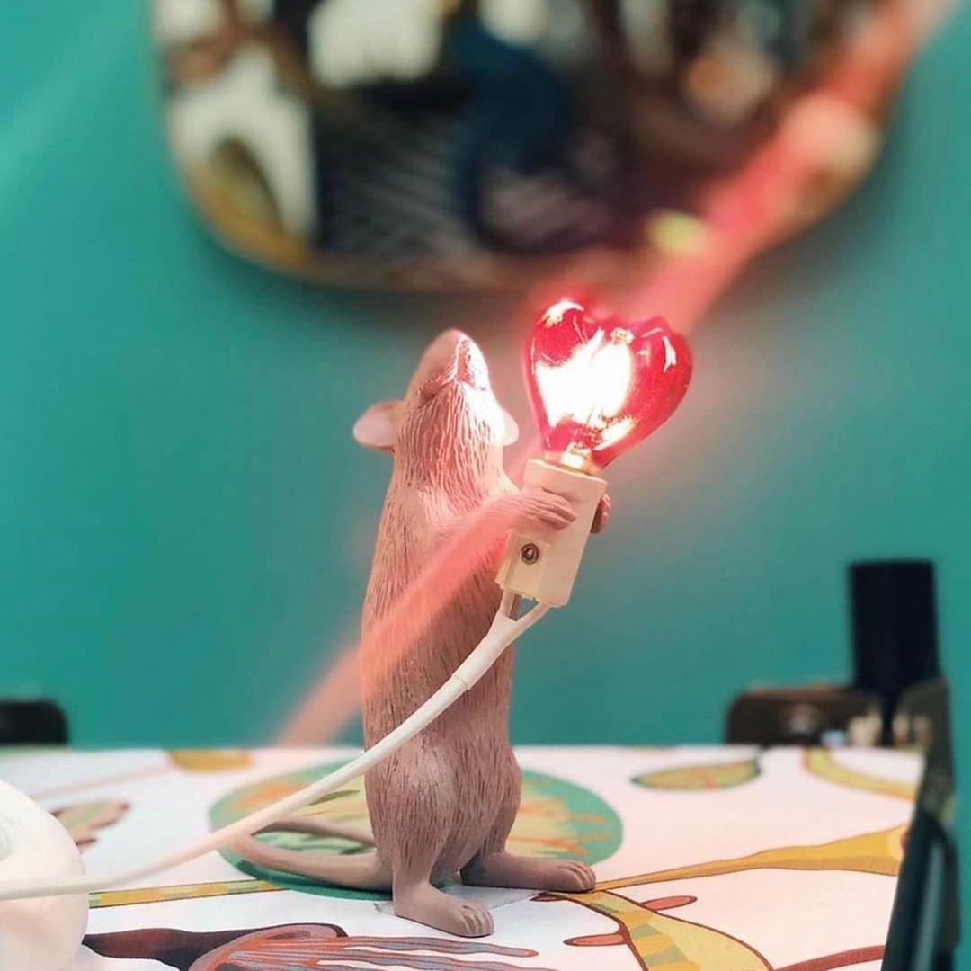 Kalinix Resin Whimsical Table Light-Neutral Decor