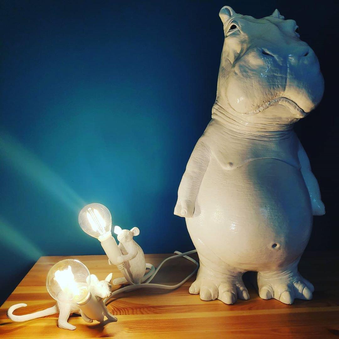 Kalinix Resin Whimsical Table Light-Neutral Decor