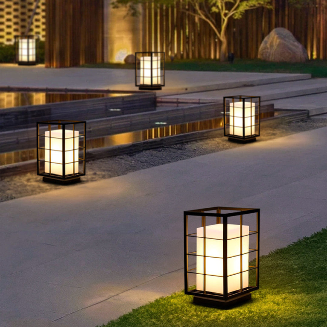 Blac Modern Unique Stainless Steel Outdoor Floor Lamp