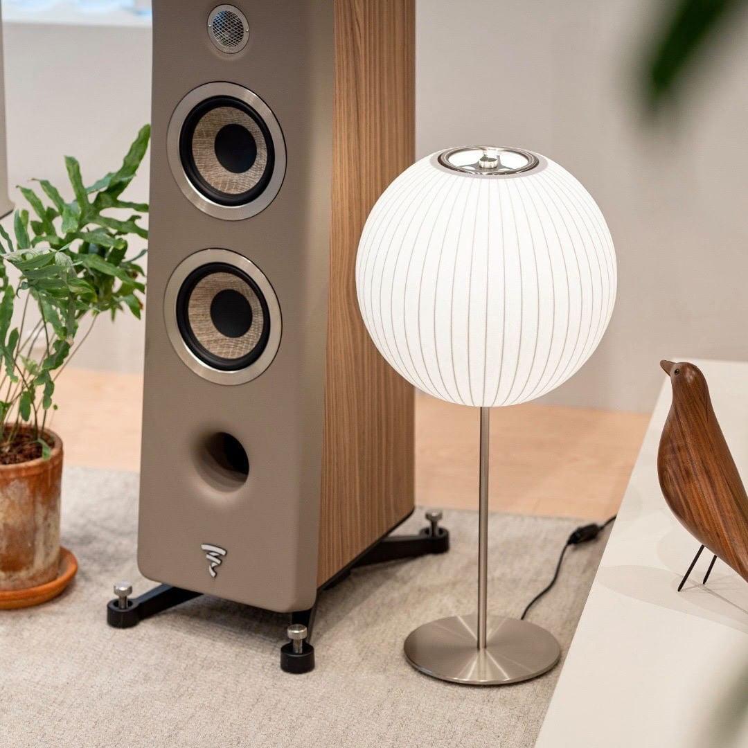 Solisive Steel Artistic Table Lamp-Neutral Decor