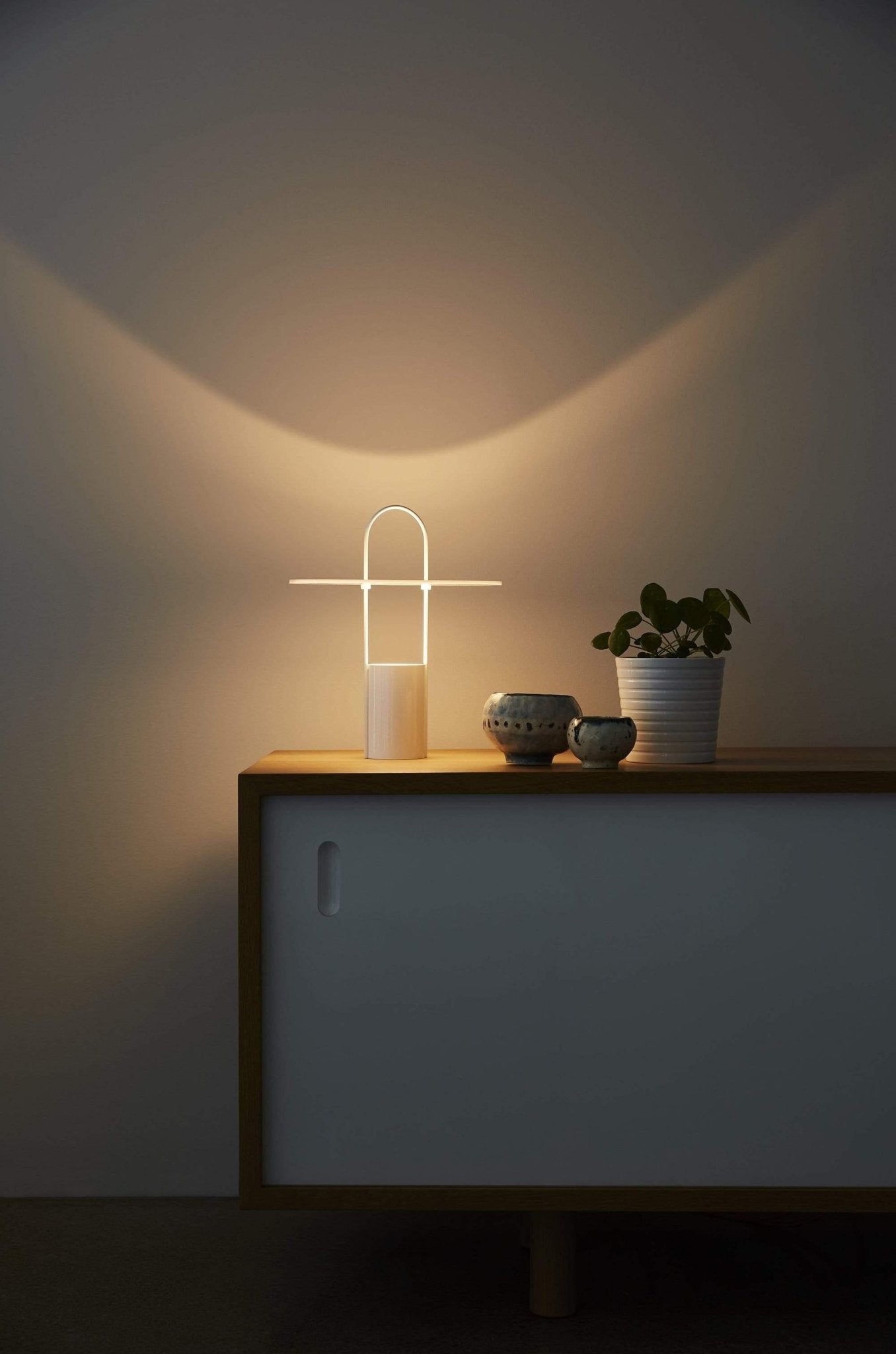 Hattie Modern Table Lamp-Neutral Decor