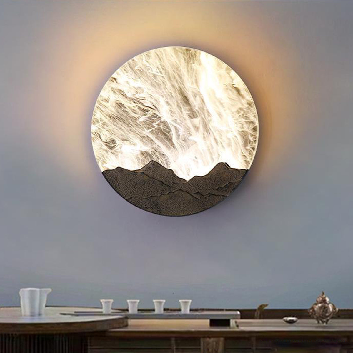 Beauty Round Sunrise Decorative Resin Outdoor Sconce