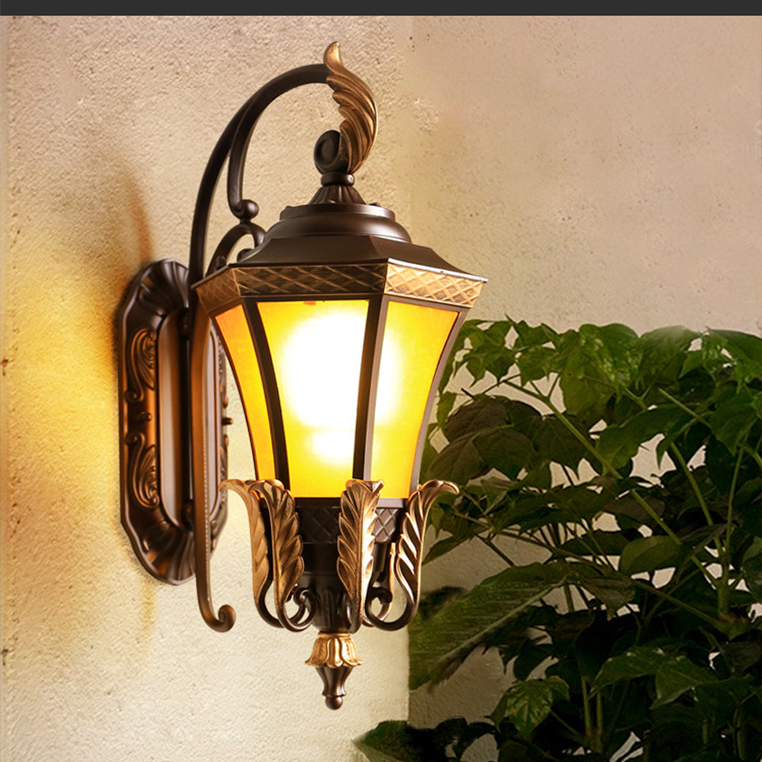 Nadiny European-Style Copper Glass Outdoor Wall Sconce