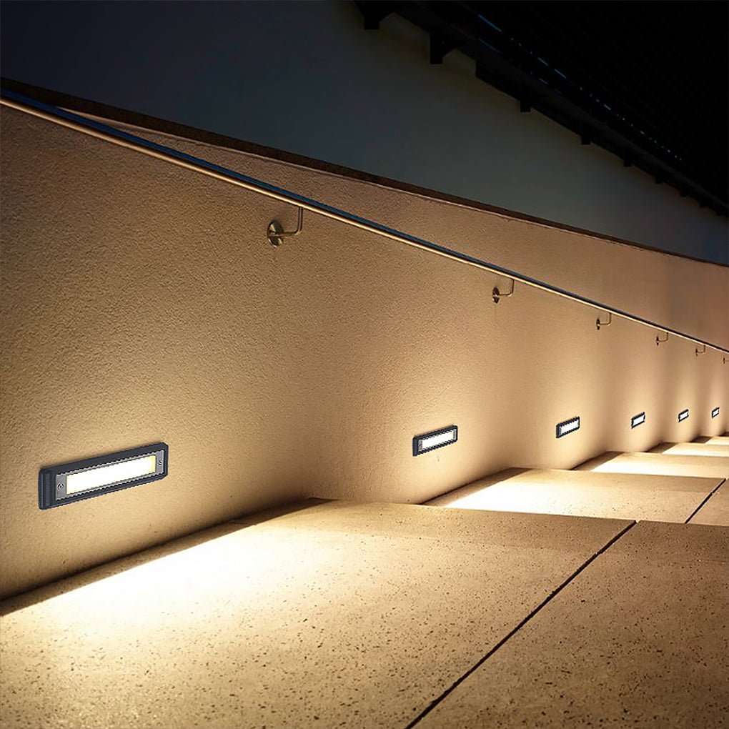 Many LED Embedded Outdoor Steps Lights