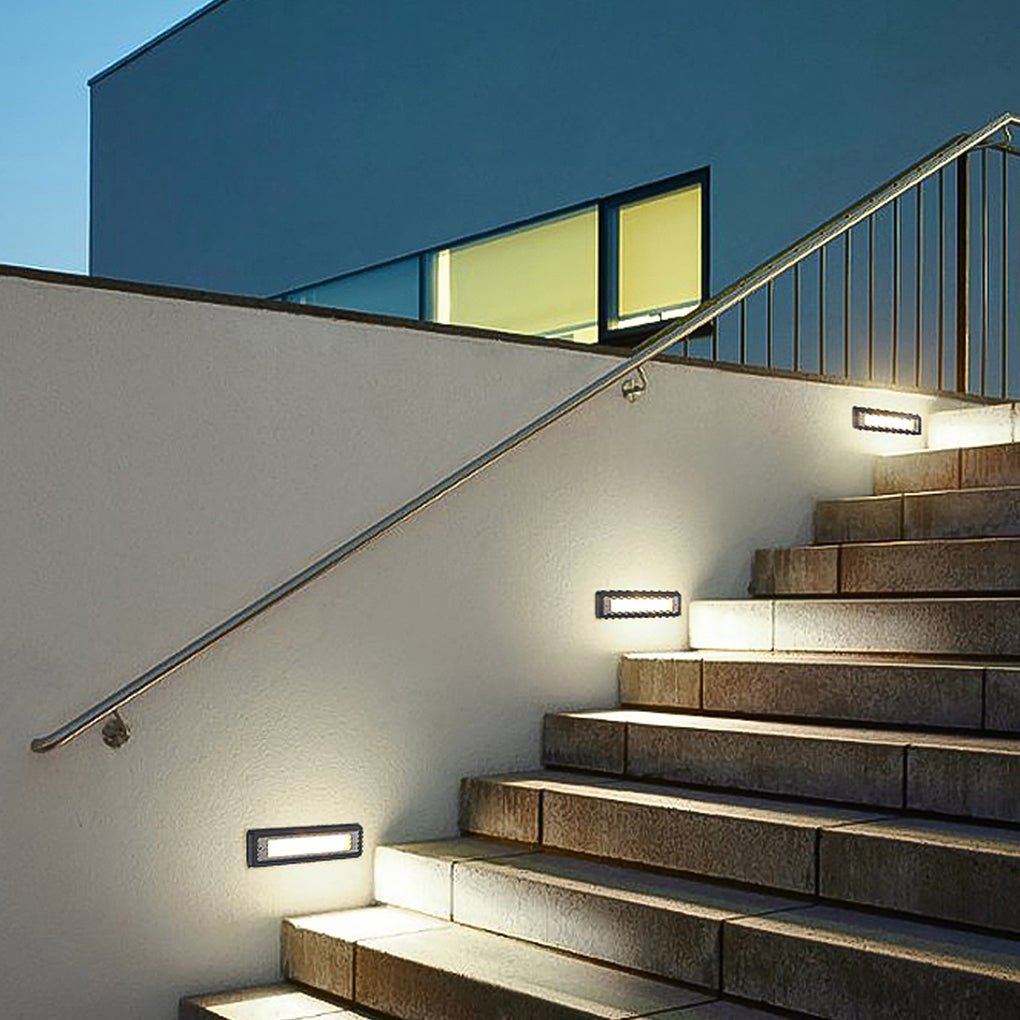 Many LED Embedded Outdoor Steps Lights