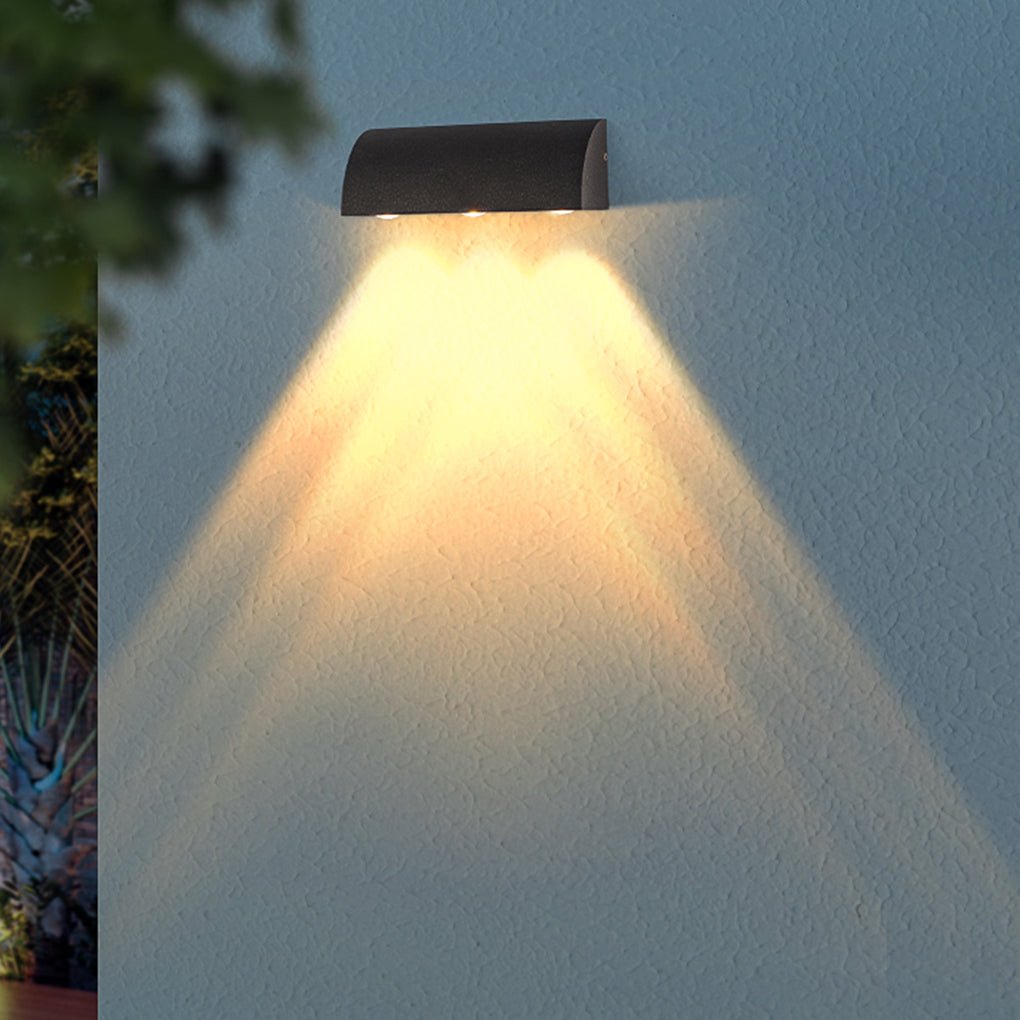 Blueber Minimalist Courtyard LED Outdoor Wall Light