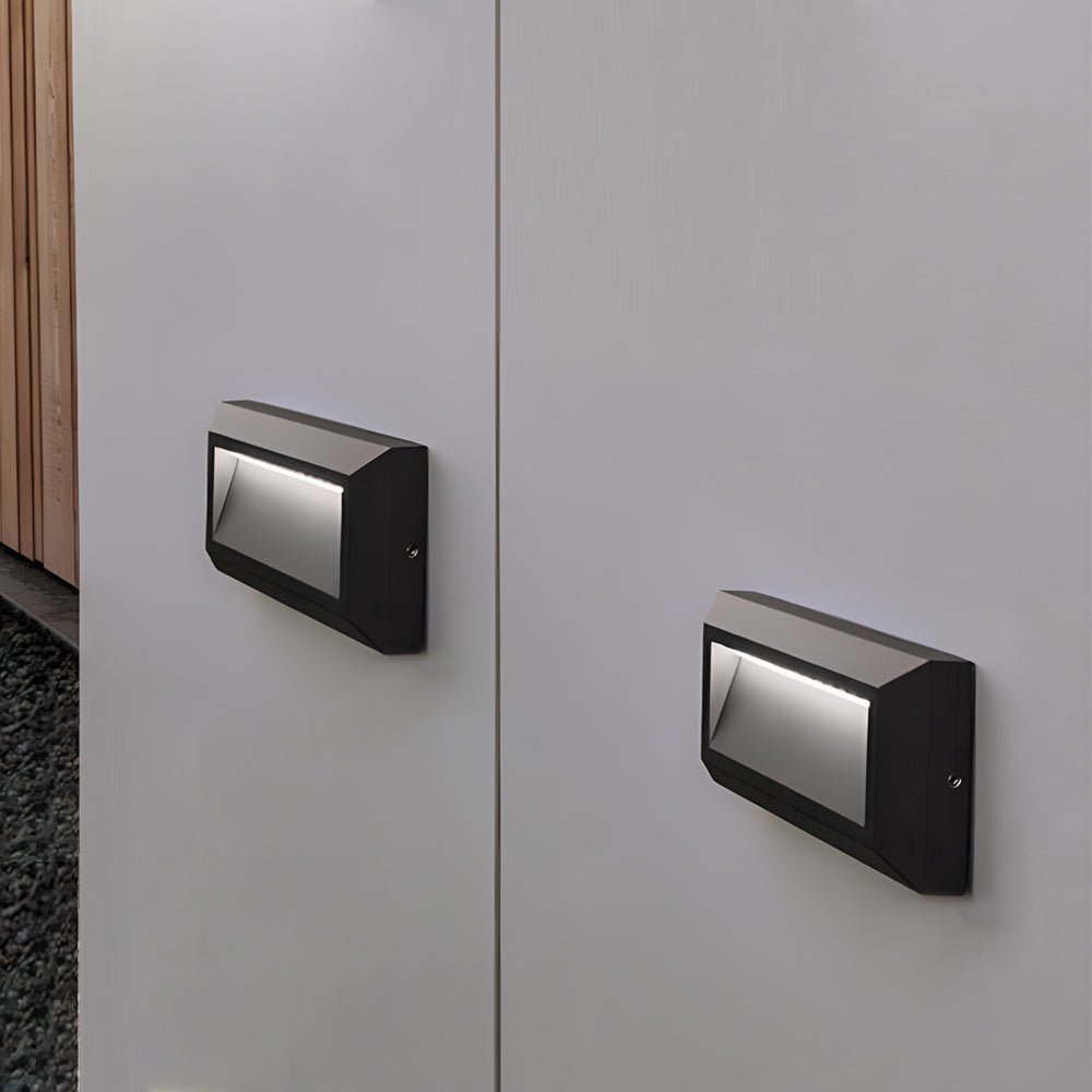 Soea Modern Outdoor Wall-Mounted Step Lights