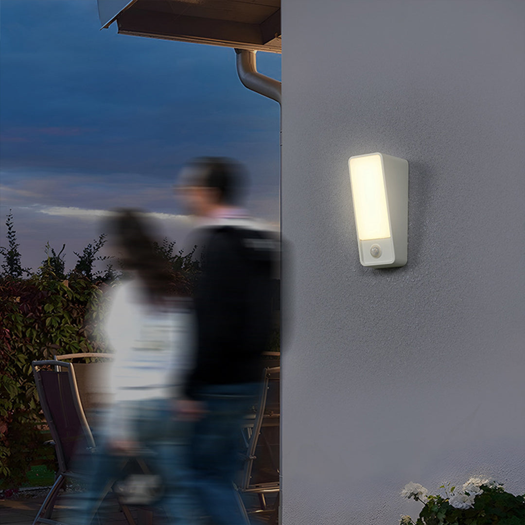 Maryy Square Led Outdoor Wall Light