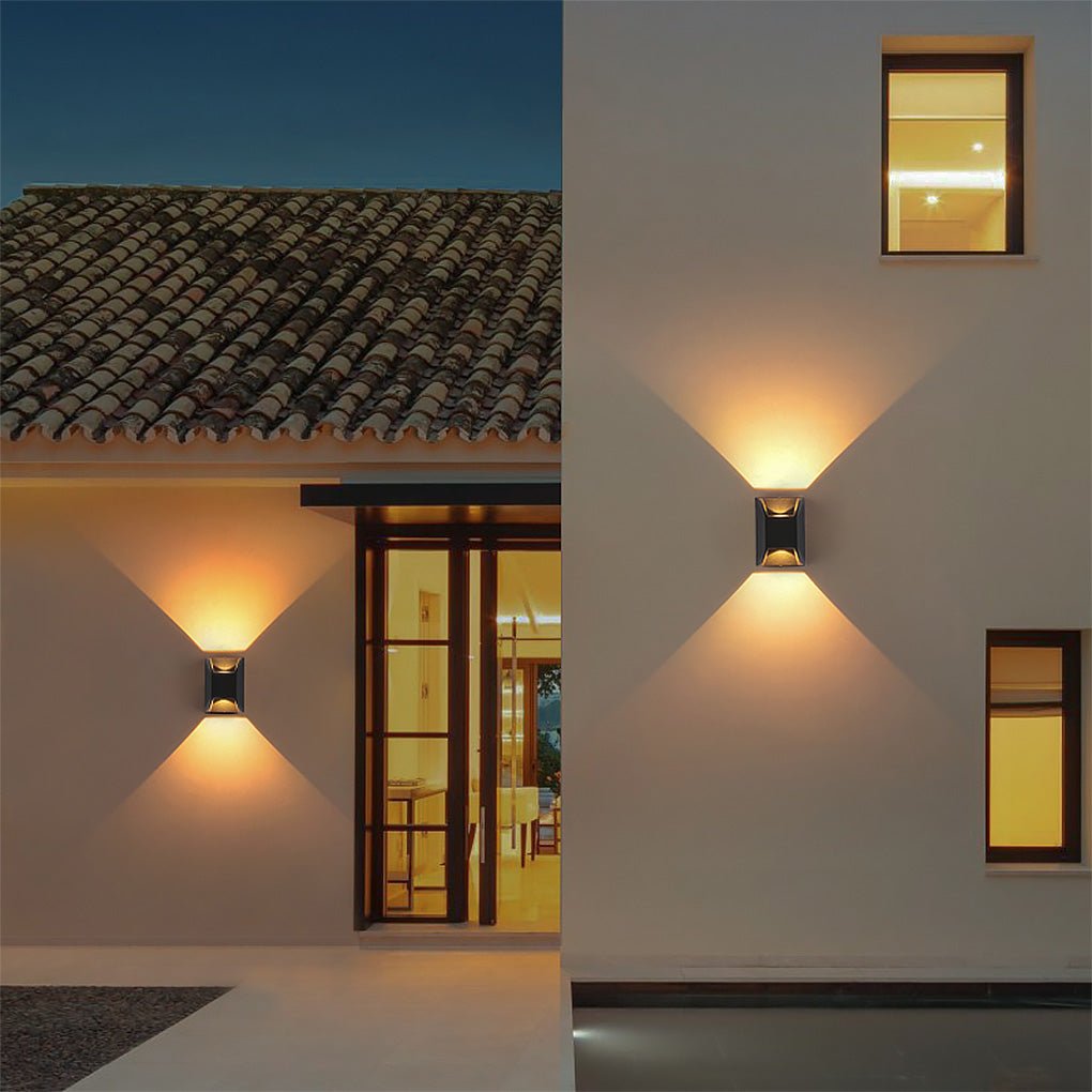 Geraldine LED Wall Mounted Outdoor Wall Washer Lamp