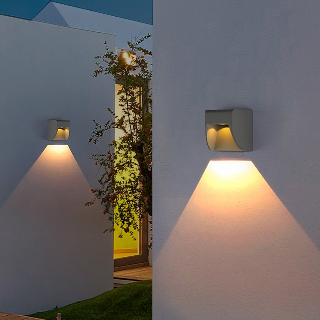 Geraldine LED Wall Mounted Outdoor Wall Washer Lamp