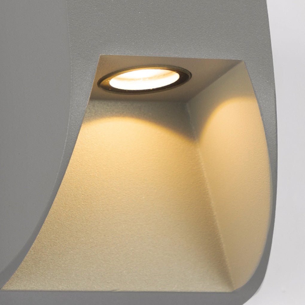 Geraldine LED Wall Mounted Outdoor Wall Washer Lamp