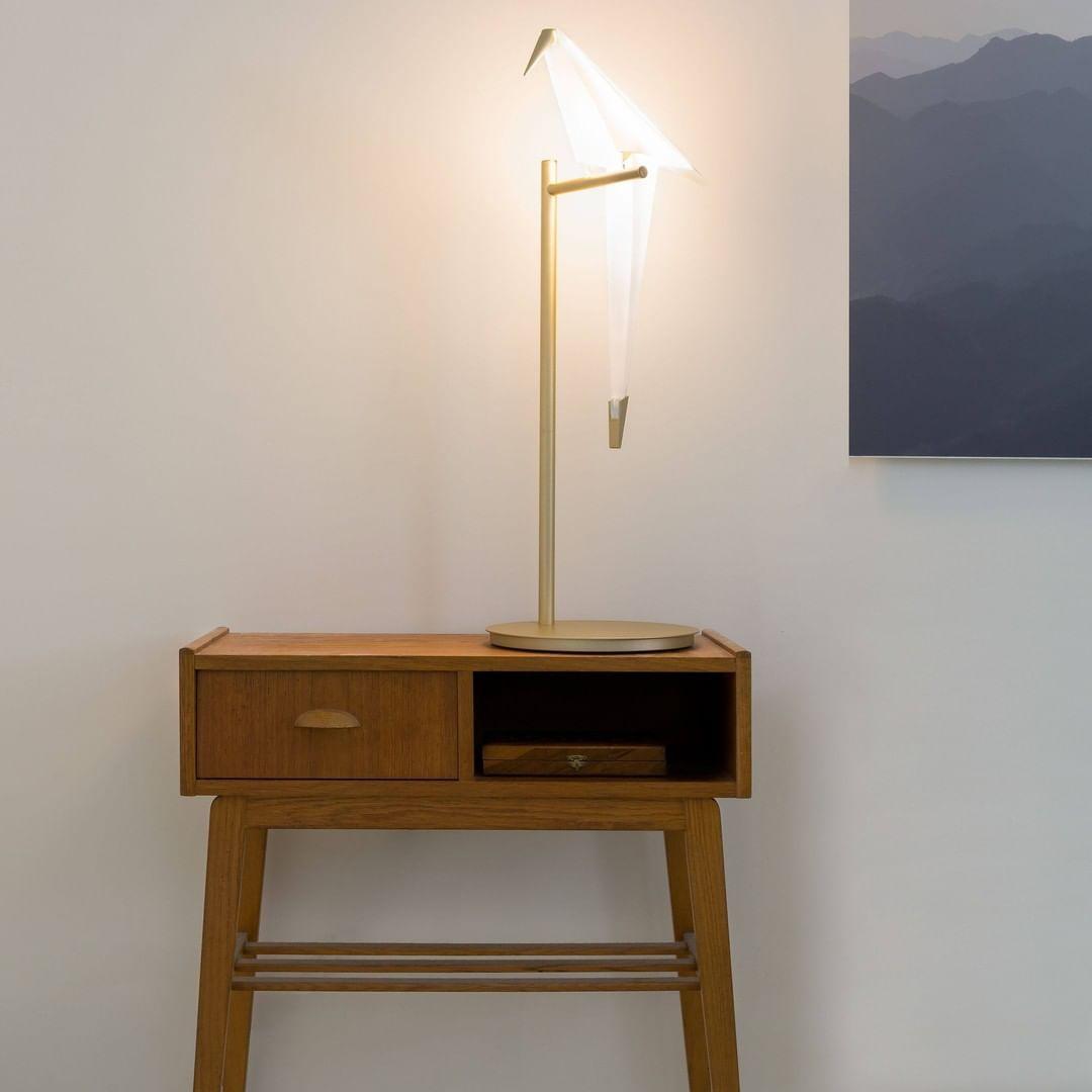 Kaelora Contemporary Table Lamp-Neutral Decor