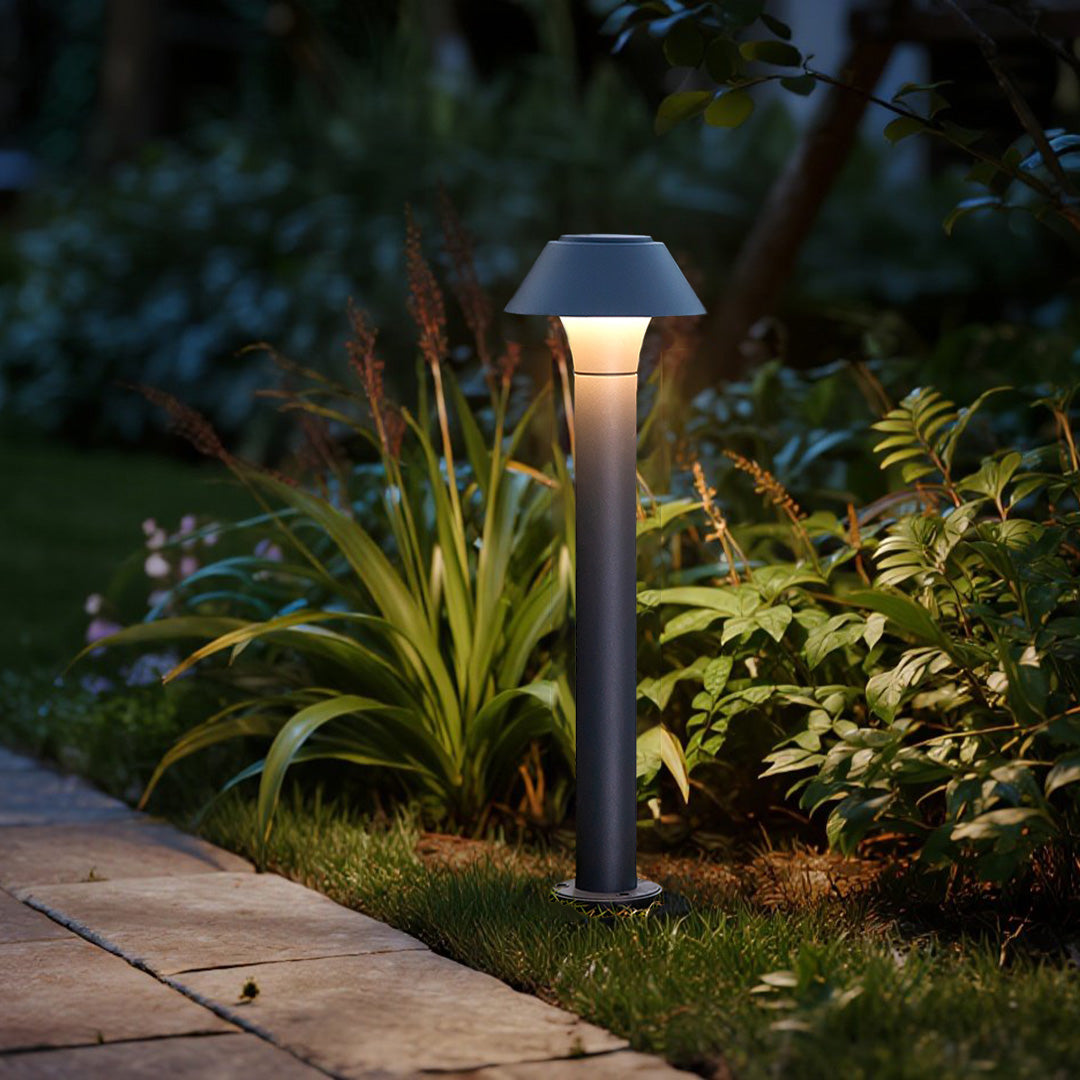 Kar LED Residential Minimalist Outdoor Bollard Lights