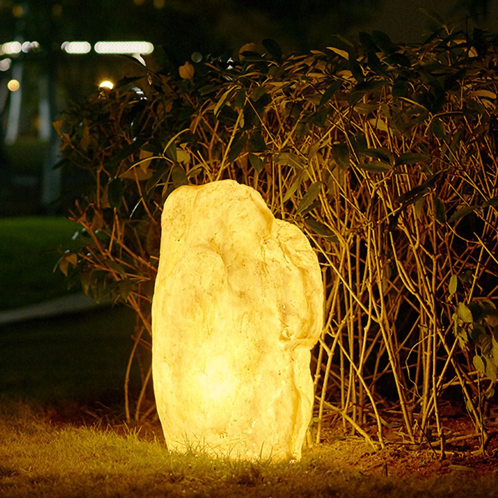 Lomard LED Classic Landscape Resin Outdoor Lawn Lamp