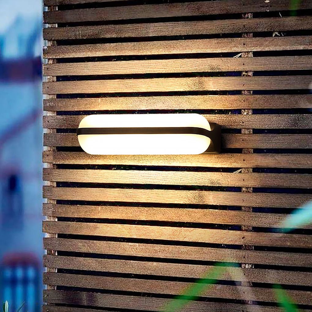 Amaryllis Retro Industrial Outdoor Wall Light