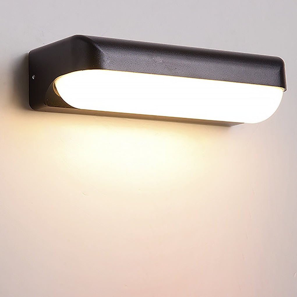 Amaryllis Retro Industrial Outdoor Wall Light