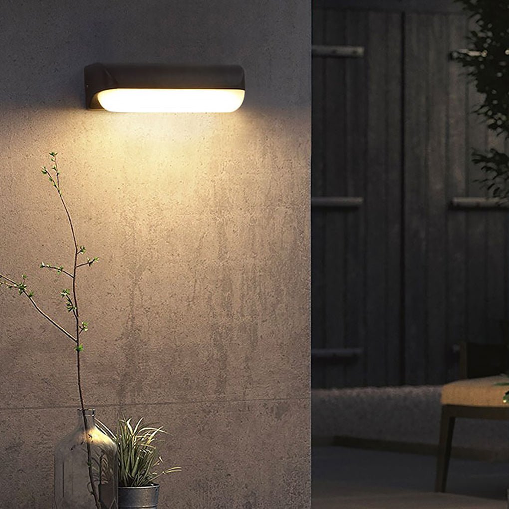 Amaryllis Retro Industrial Outdoor Wall Light