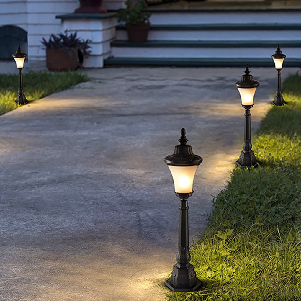 Uniny Vintage Elegant Retro Glass Outdoor Post Light