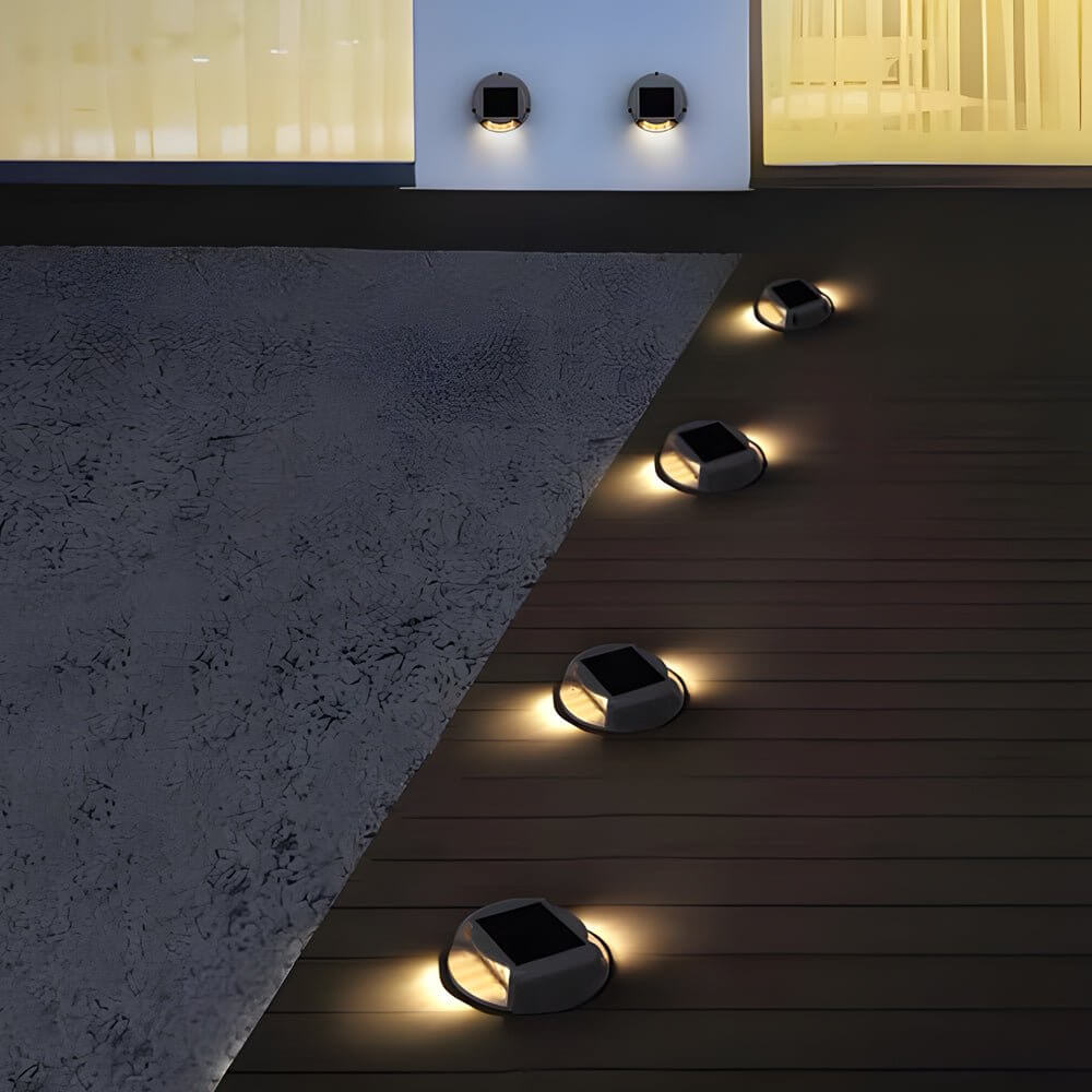 Enduran Round Solar LED Step/Deck ABS Outdoor Light
