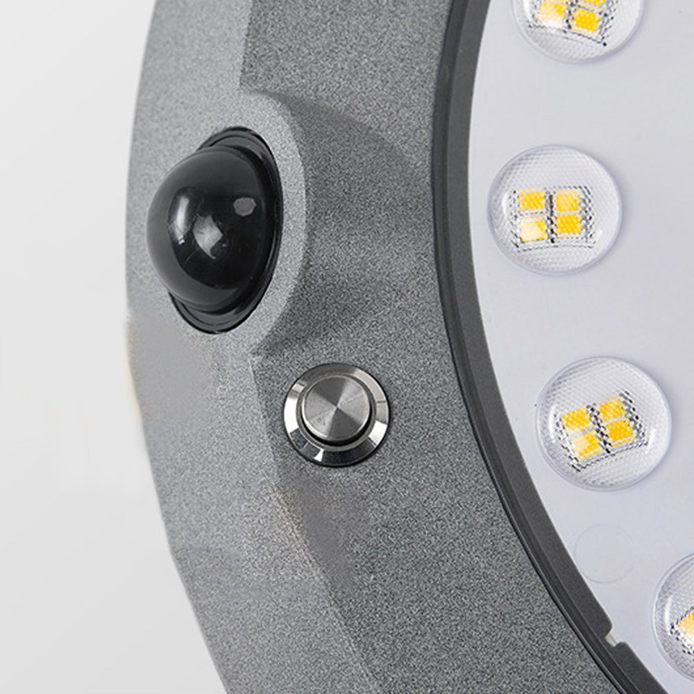 Round Classic LED Outdoor Wall Light