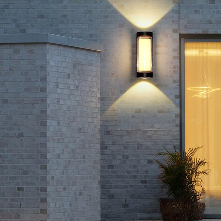 Robust Sleek Dual-Directional Outdoor Wall Light