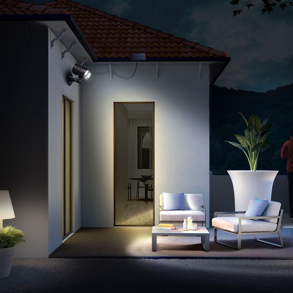 Steaast Solar Adjustable LED ABS Outdoor Wall Lamp