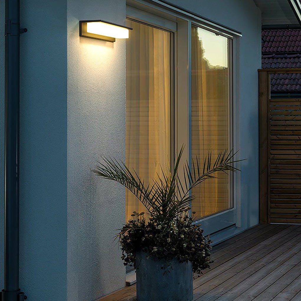 Jun Contemporary Stainless Steel Outdoor Wall Light