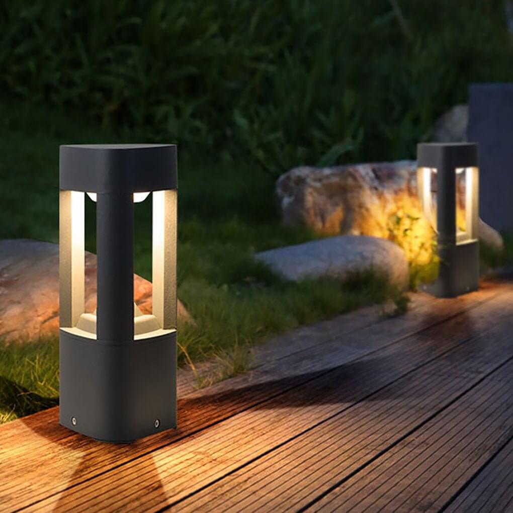Daid Triple-Side Emitting Solar LED Outdoor Lights