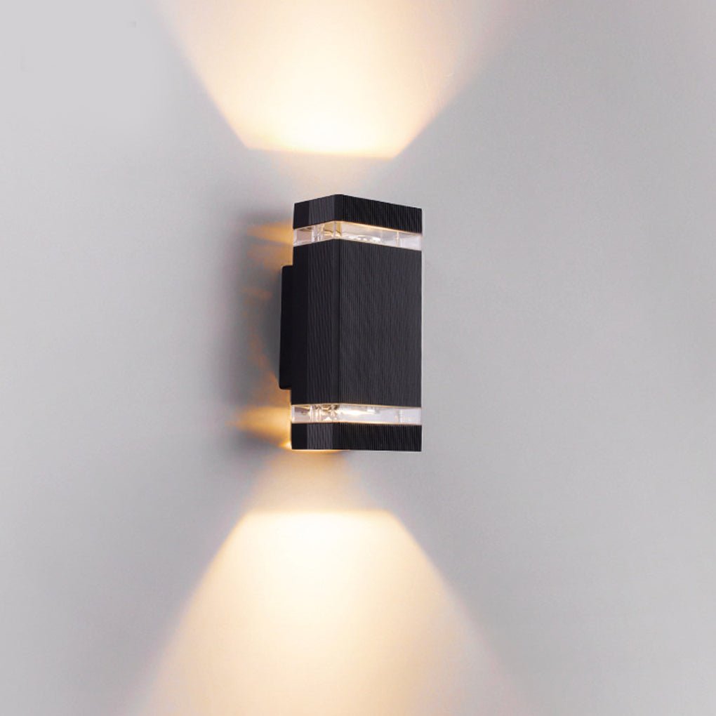 Ives Vintage LED Outdoor Sconce Wall Lamp