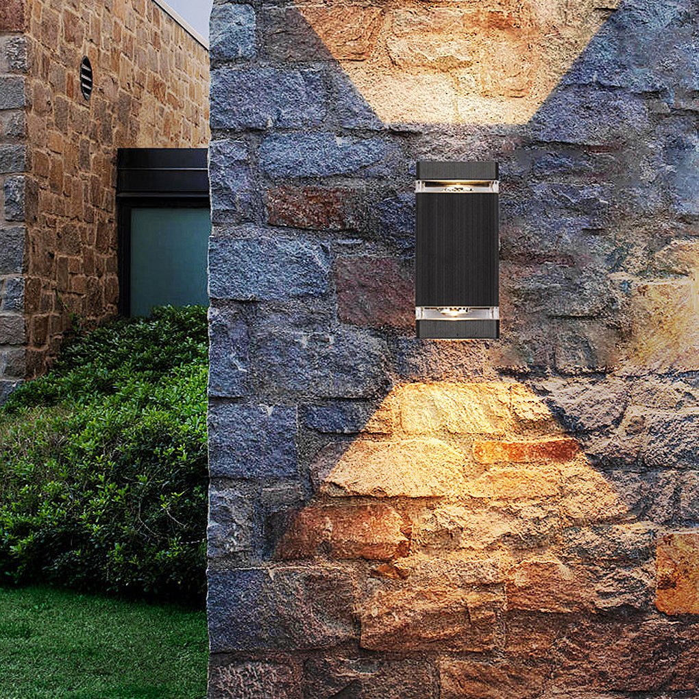 Ives Vintage LED Outdoor Sconce Wall Lamp