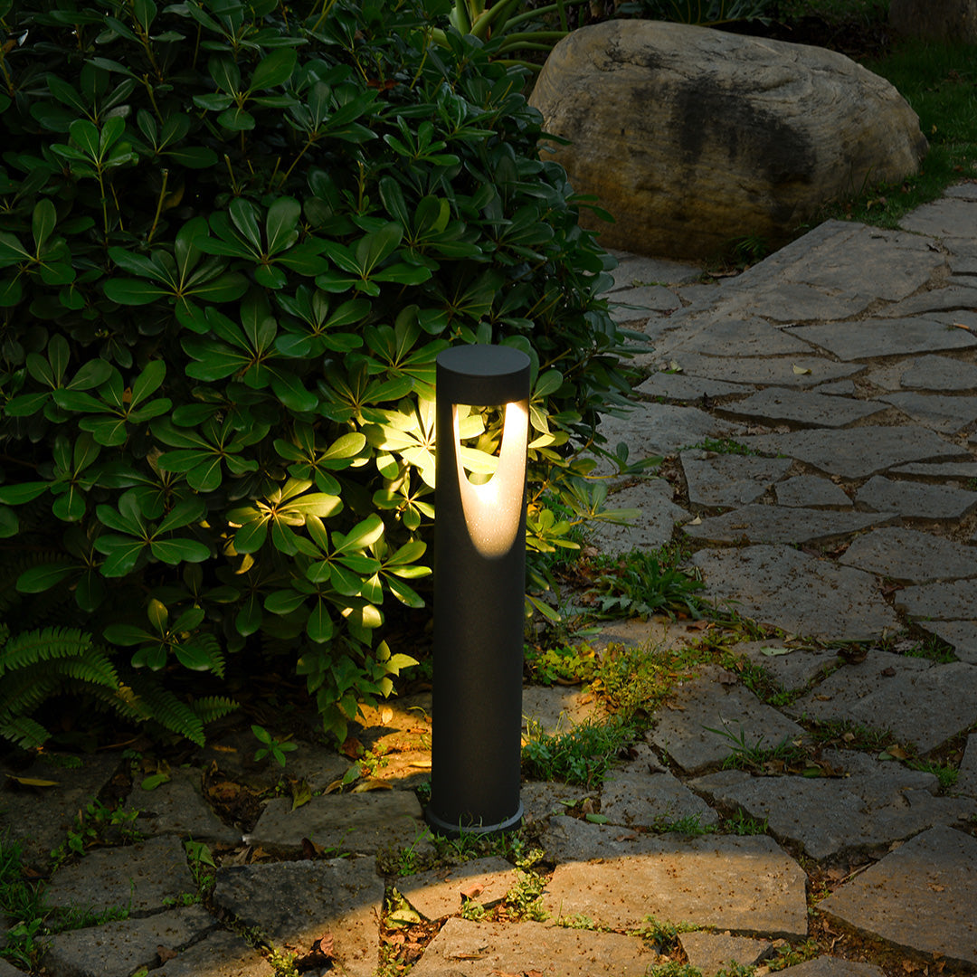 Searchy Bollard Minimalist Nordic Outdoor Light