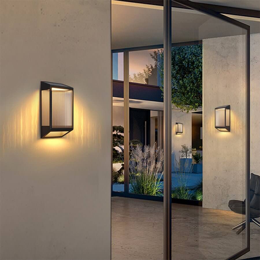 Rbin Stylish Vertical Ripped LED Outdoor Wall Light