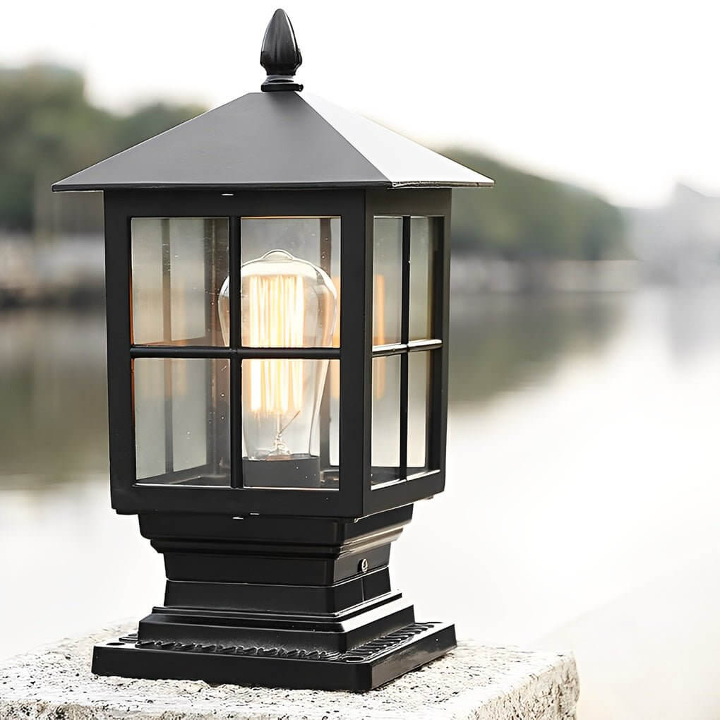 Lcy Traditional LED Classic Outdoor Pillar Lights