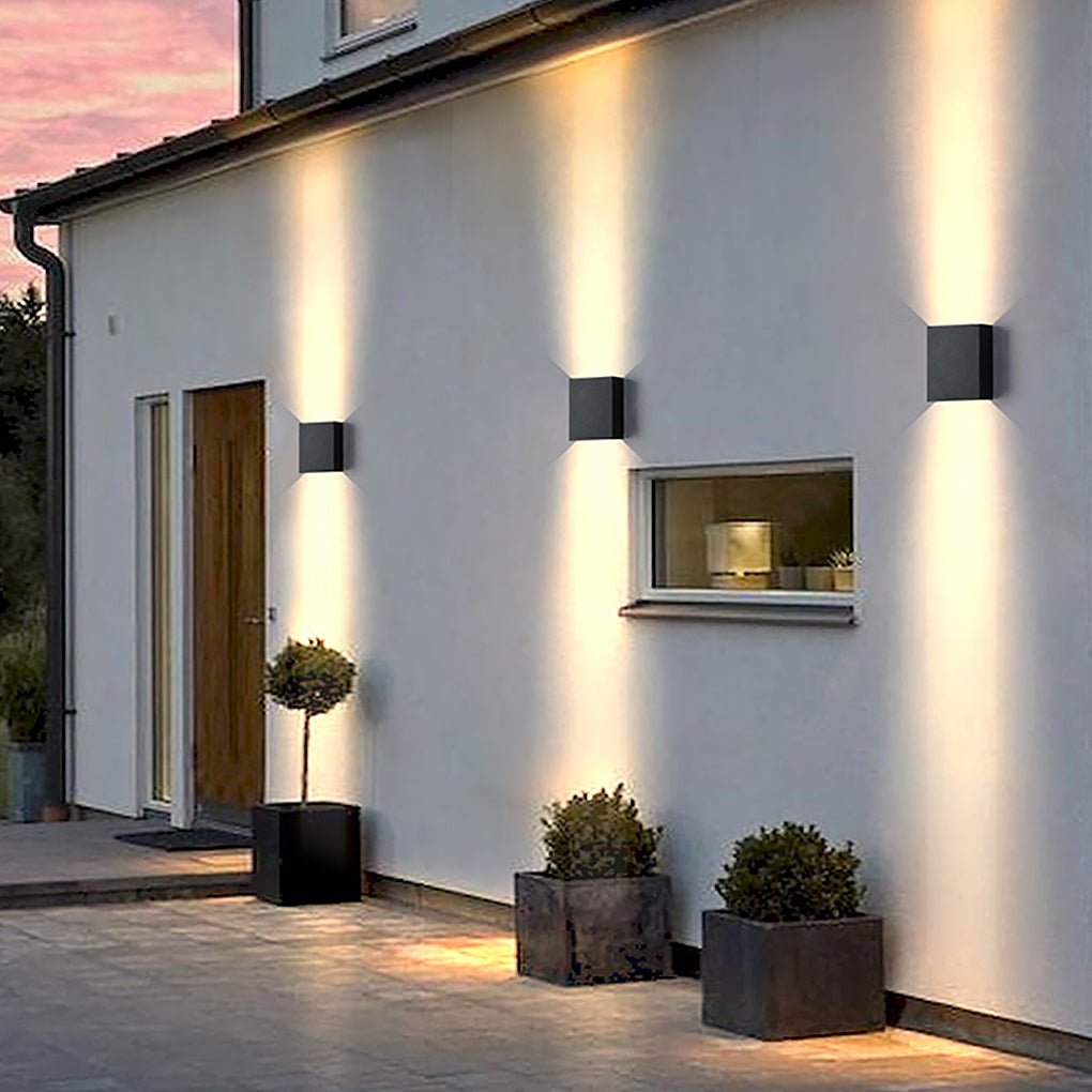 Ferri Gorgeous Modern Outdoor Wall Light