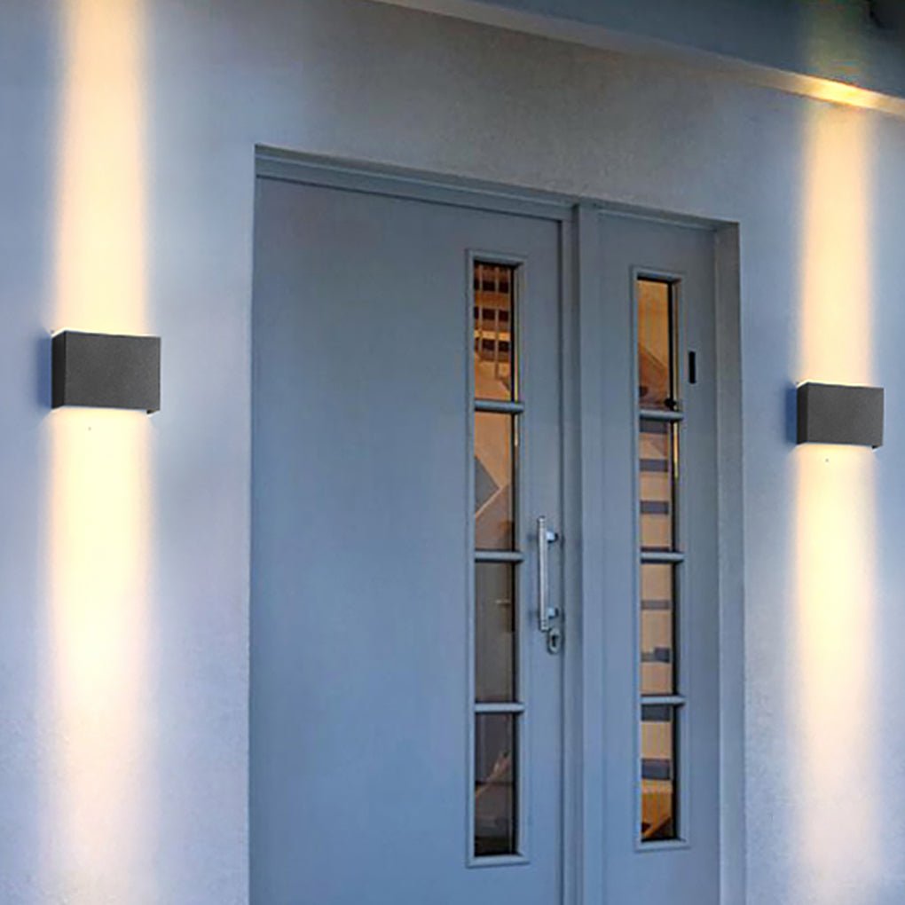 Ferri Gorgeous Modern Outdoor Wall Light
