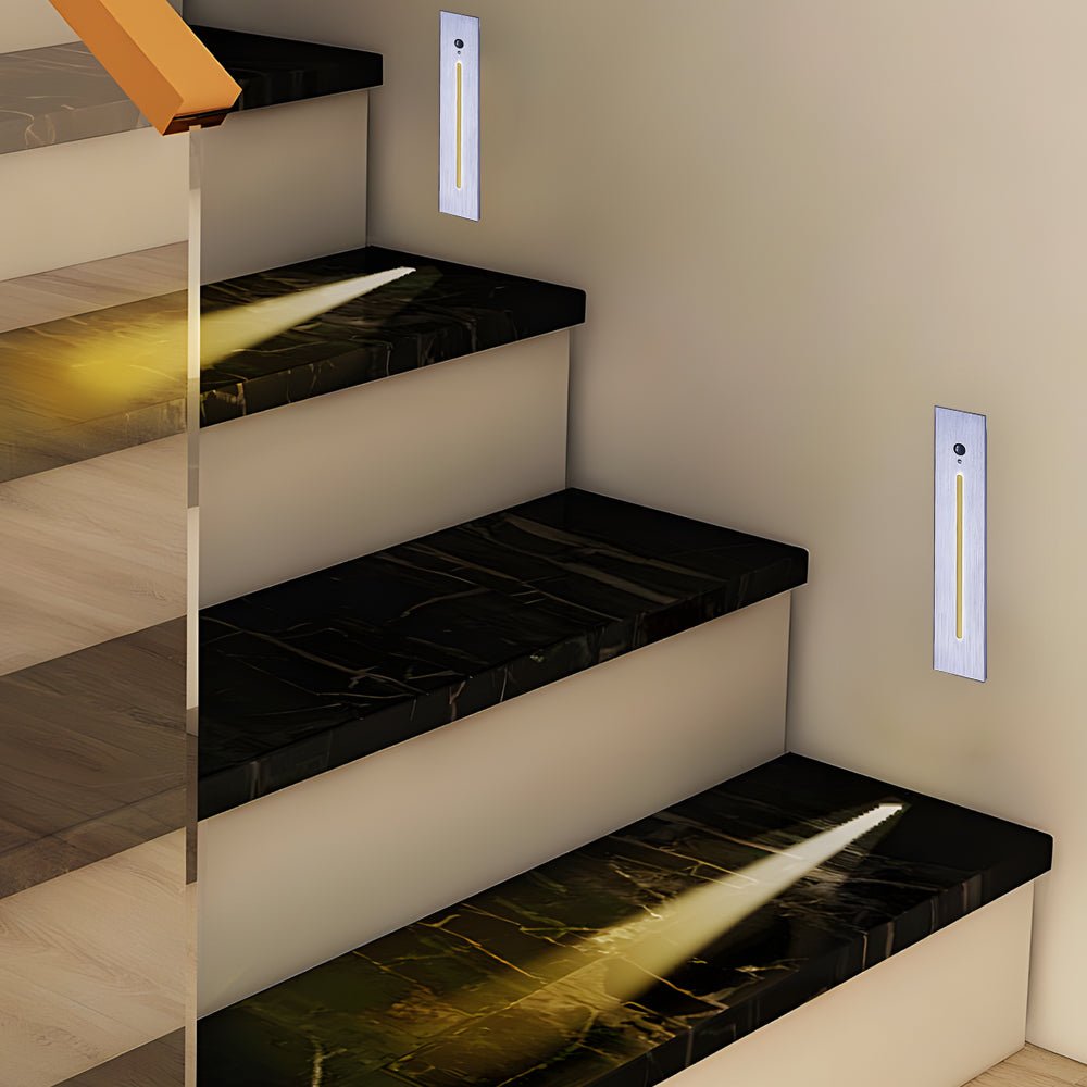 Emmanu Vertical Contemporary Outdoor Steps Lamp