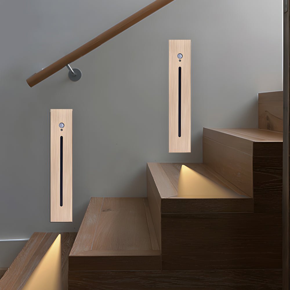 Emmanu Vertical Contemporary Outdoor Steps Lamp