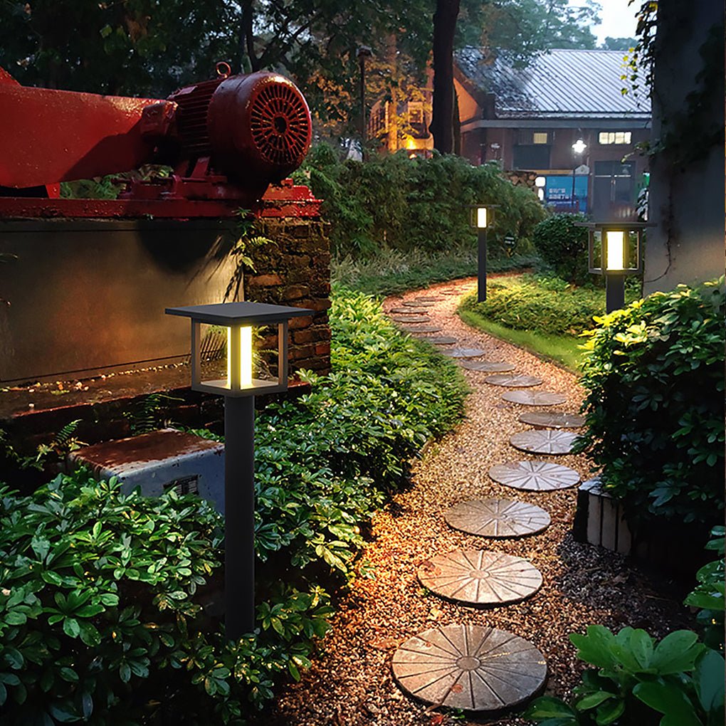 Freea Vintage Wide Top LED Glass Outdoor Post Lights