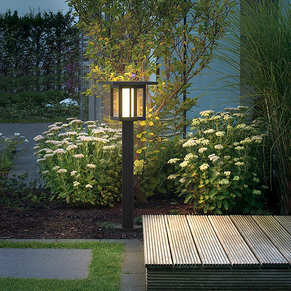 Freea Vintage Wide Top LED Glass Outdoor Post Lights