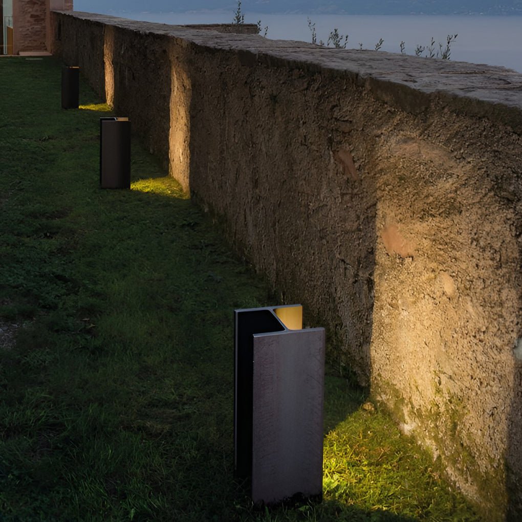 Justine Robust Industrial Outdoor Lights